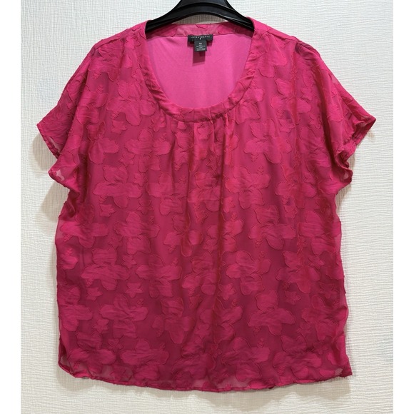 Investments Ii Tops - Investments II Top Women's 2X Pink Crew Neck Short Sleeve Floral Appliqué Casual